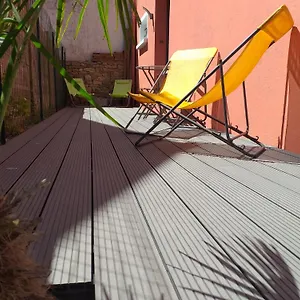 Apartamento Centre A Pied Appt Avec Sauna, Linge, Wifi, Stationnement Gratuit, Vannes
